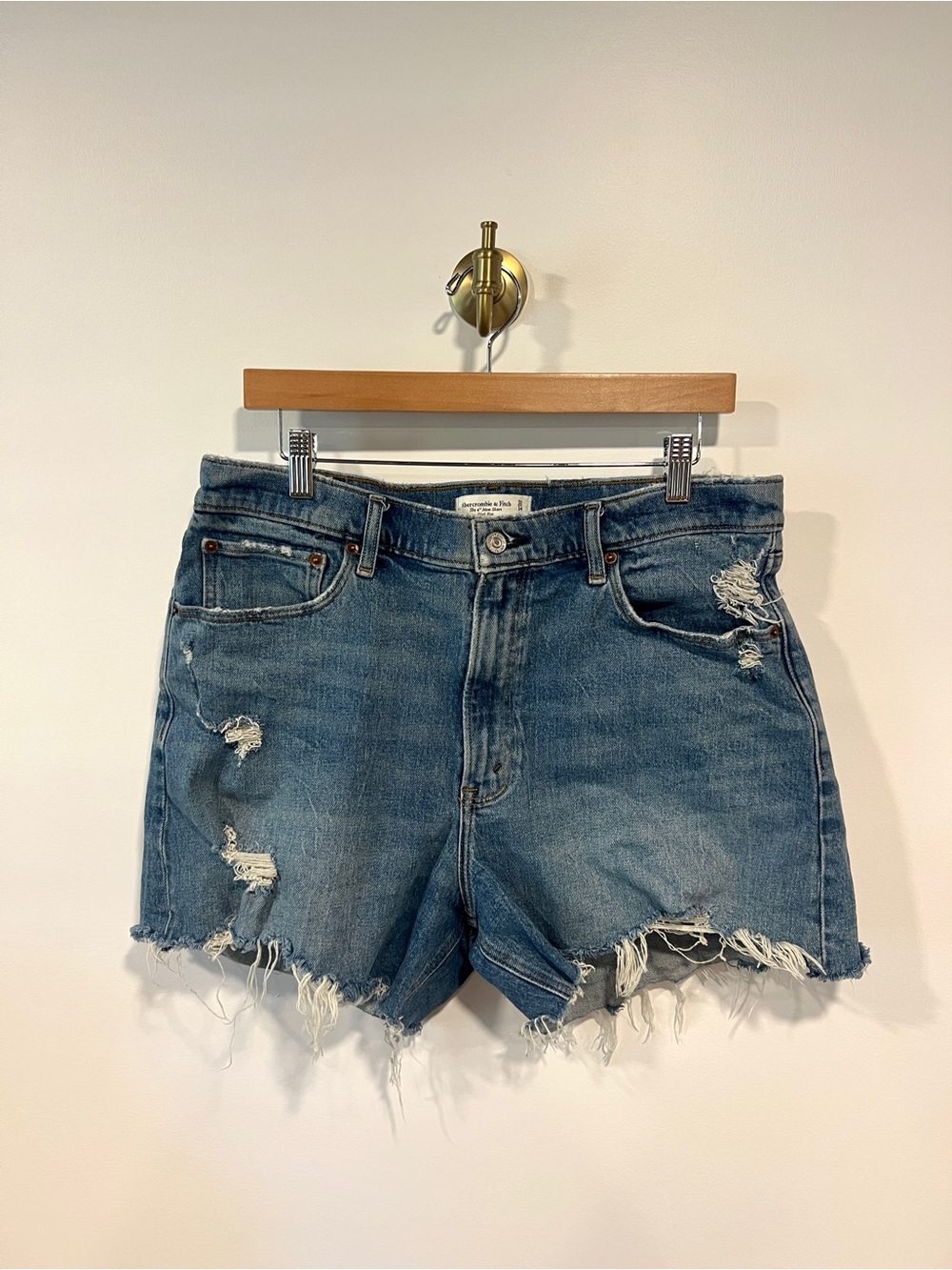 Abercrombie & Fitch Curve Love High Rise Mom Shorts